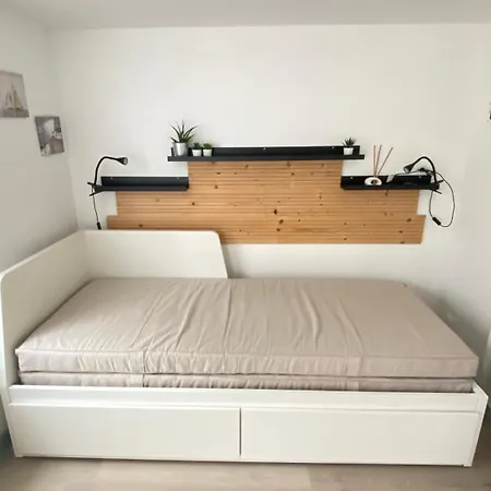 Plein De Charme Apartment *